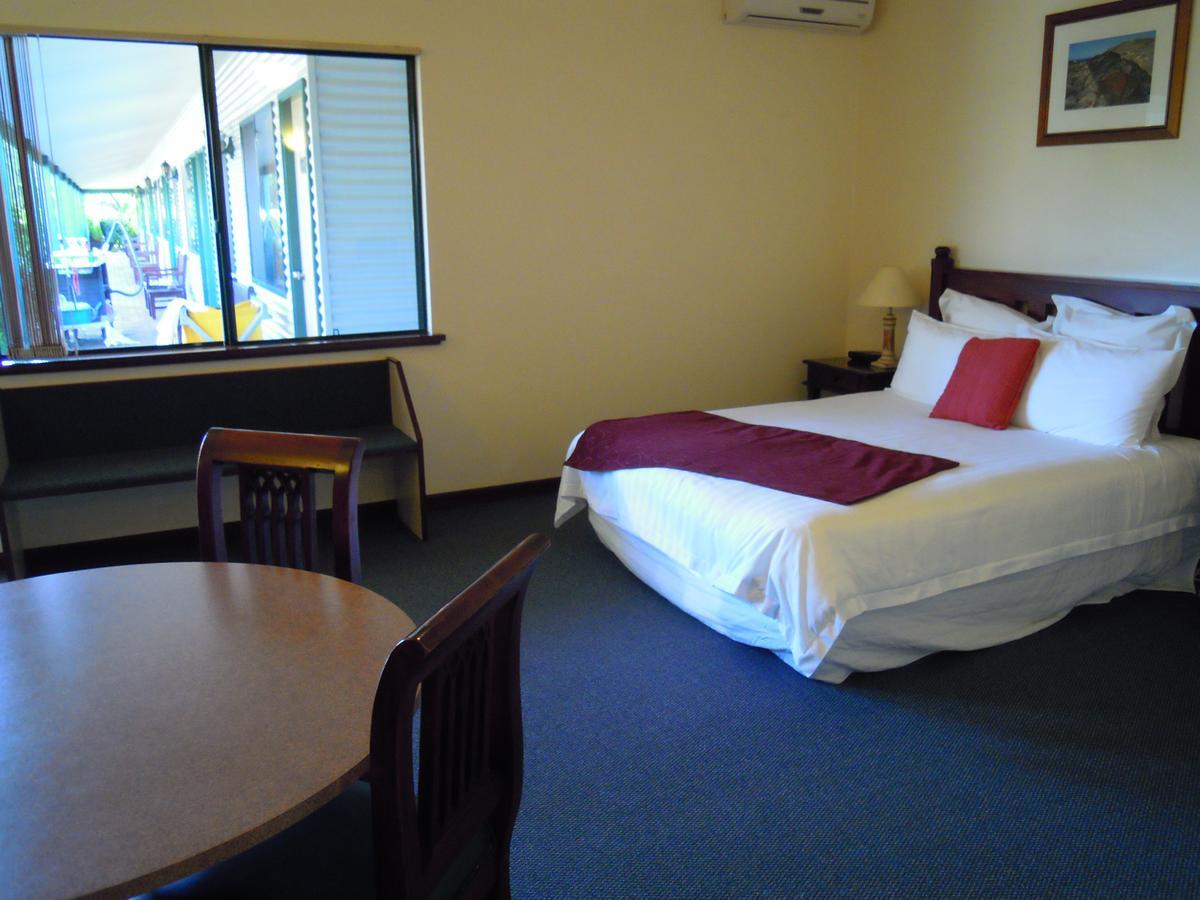 Tree Top Walk Motel Уолпол Экстерьер фото